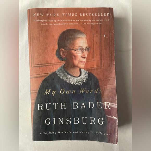 Supreme Court Books - Picture 7 of 9